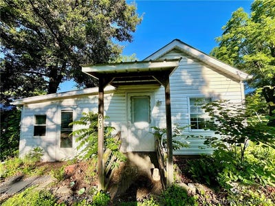 /international/us/603-hughes-avenue-stover-mo-110108815641/