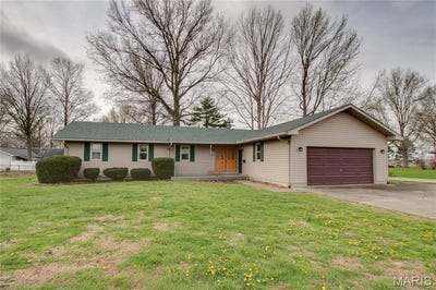 /international/us/312-w-4th-south-street-mount-olive-il-110107455348/