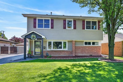 /international/us/8263-n-washington-street-niles-il-110108534934/