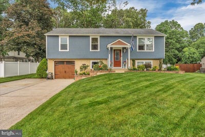 /international/us/8402-crofton-lane-pennsauken-nj-110100267179/