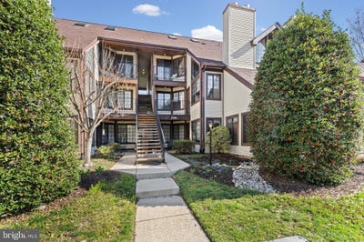 /international/us/2504-airy-hill-circle-crofton-md-110107159804/