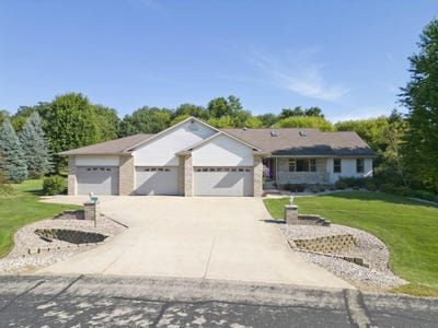 /international/us/3096-castleton-crossing-sun-prairie-wi-110110270860/