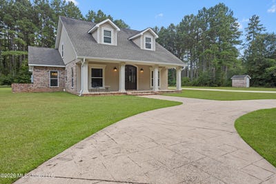 /international/us/22345-blackwell-farm-road-saucier-ms-110109788894/