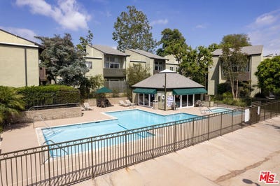 /international/us/4812-hollow-corner-rd-culver-city-ca-110108480238/