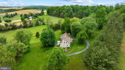 /international/us/8730-mapleville-mount-airy-md-110108386415/