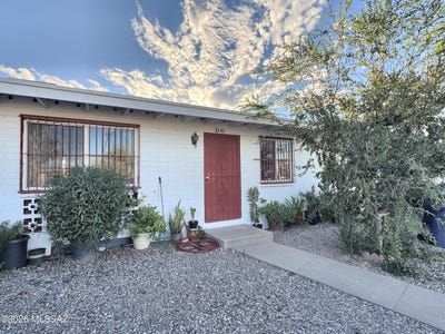 /international/us/3342-s-lloyd-vista-tucson-az-110120453559/