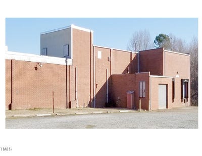 /international/us/405-burlington-avenue-gibsonville-nc-110101851332/