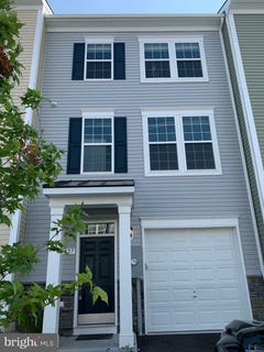 /international/us/227-schramm-loop-stephens-city-va-110108352662/
