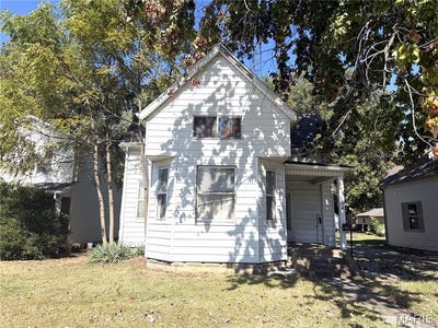 /international/us/306-e-adams-street-o-fallon-il-110120665749/