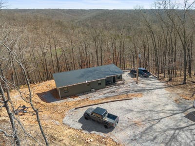 /international/us/1590-red-rock-road-galena-mo-110108234322/