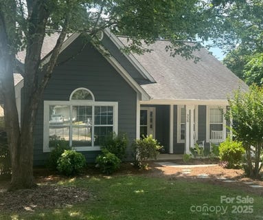/international/us/328-glenridge-court-indian-trail-nc-110100466469/?lang=en