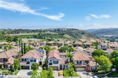 /international/us/30-sunswept-mesa-aliso-viejo-ca-110105107252/