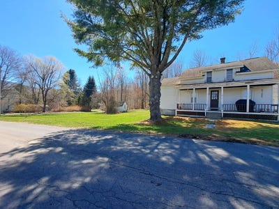 /international/us/17-munn-walton-ny-110106437693/