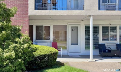 /international/us/224-west-walk-west-haven-ct-110108232005/