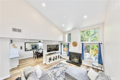 /international/us/6597-e-camino-vista-anaheim-hills-ca-110106990306/
