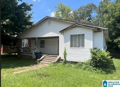 /international/us/206-hughes-avenue-attalla-al-110101193925/
