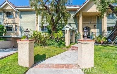 /international/us/25-palmetto-alhambra-ca-110107989656/
