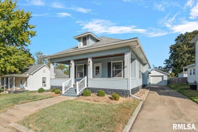 /international/us/221-w-dodds-street-divernon-il-110120457634/