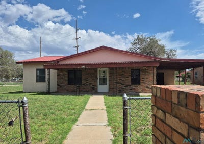 /international/us/612-n-ave-b-street-portales-nm-110102450024/