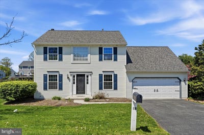 /international/us/16-horseshoe-drive-morgantown-pa-110107605489/