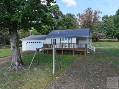 /international/us/1405-luke-helms-rd-meadows-of-dan-va-110120482673/