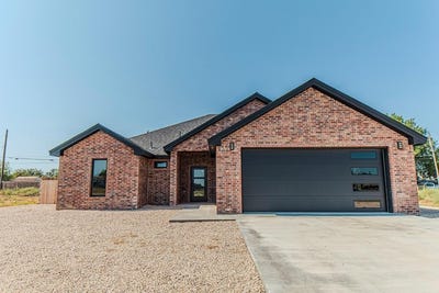/international/us/1708-e-main-st-brownfield-tx-110099865523/