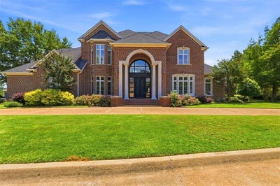 /international/us/503-greenhill-park-avenue-mount-pleasant-tx-110107994728/