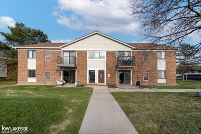 /international/us/43244-mound-road-sterling-heights-mi-110107206747/