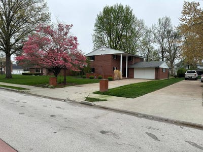 /international/us/2220-aldo-blvd-quincy-il-62301-quincy-il-110108820140/