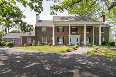 /international/us/150-bell-dr-lewisburg-wv-110100075603/
