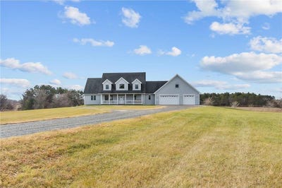 /international/us/417-rice-lake-road-somerset-wi-110100578930/