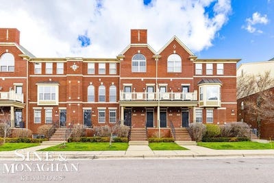 /international/us/3251-camden-drive-troy-mi-110109772800/