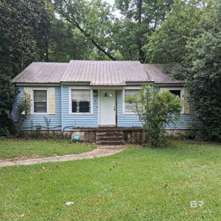 /international/us/403-bruner-avenue-evergreen-al-110108656924/