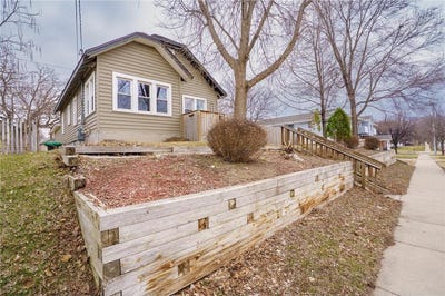 /international/us/614-8th-avenue-n-saint-cloud-mn-110107229331/