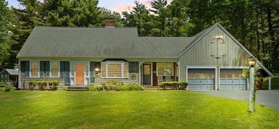 /international/us/71-e-main-st-middleboro-ma-110108694156/