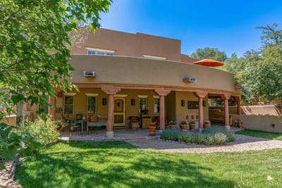 /international/us/309-ranchitos-road-taos-nm-110105283571/
