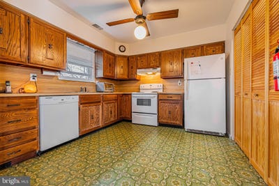 /international/us/112-elmtowne-boulevard-hammonton-nj-110101262645/