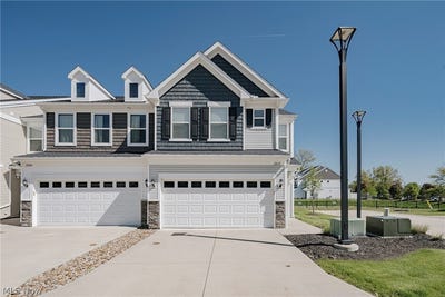/international/us/27652-serviceberry-court-westlake-oh-110107845698/