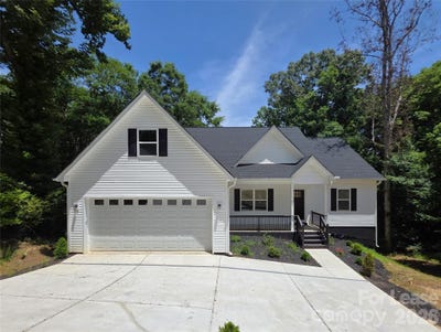 /international/us/595-foxwood-drive-se-concord-nc-110108499198/