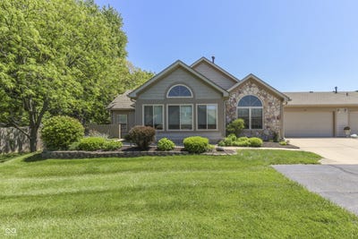 /international/us/1128-deerbrook-trail-greenwood-in-110108109739/