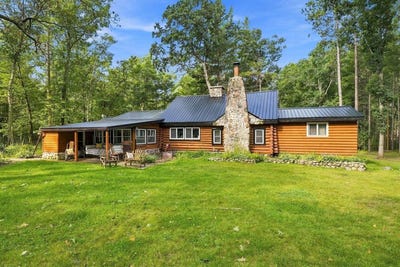 /international/us/4520-west-emery-road-prudenville-mi-110110087636/
