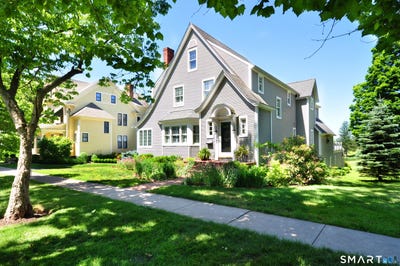 /international/us/371-n-main-street-suffield-ct-110107576307/