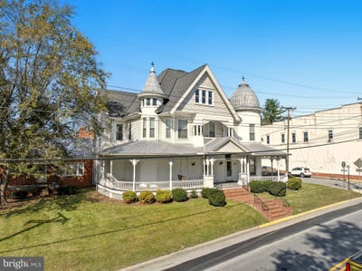 /international/us/5997-main-street-mt-jackson-va-110102805991/