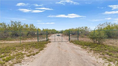 /international/us/17501-sh-359-highway-tx-110104408191/