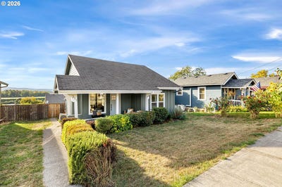 /international/us/311-n-1st-ave-ridgefield-wa-110119988197/