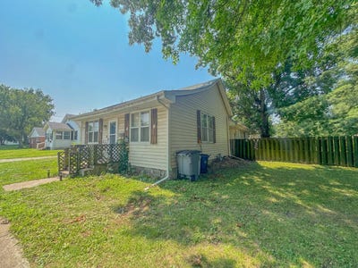/international/us/605-n-jackson-st-pittsfield-il-110101362697/?lang=zh-cn