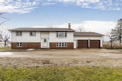 /international/us/426-ash-street-fredericksburg-ia-110106540760/