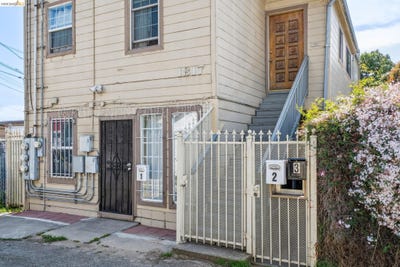 /international/us/1820-international-blvd-oakland-ca-110109162025/