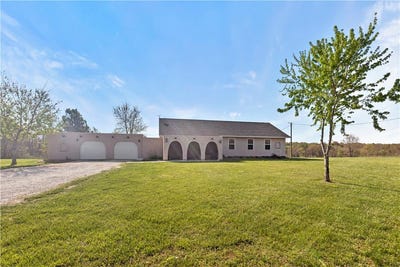 /international/us/68-county-road-8492-green-forest-ar-110107049730/
