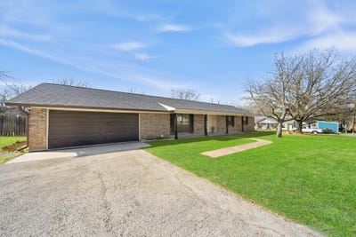 /international/us/502-s-8th-street-valley-mills-tx-110106232554/